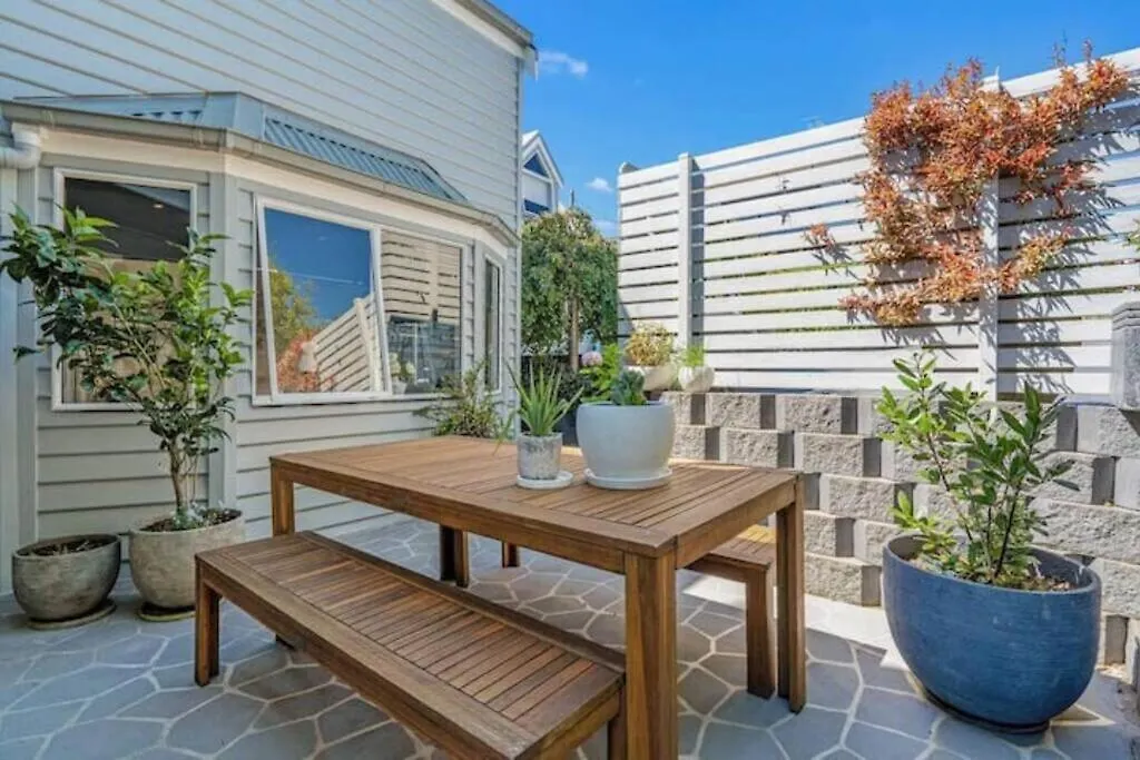 Casa Con Vista Luxury Waterfront Home, Sleeps 10 Hobart